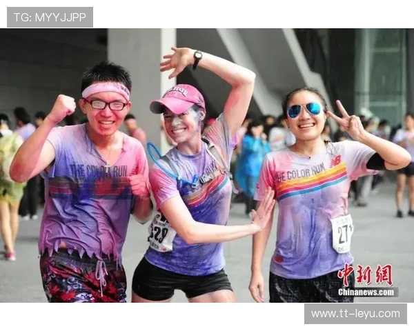 _多彩彩跑盛典：运动与艺术的视觉盛宴_，多彩体育